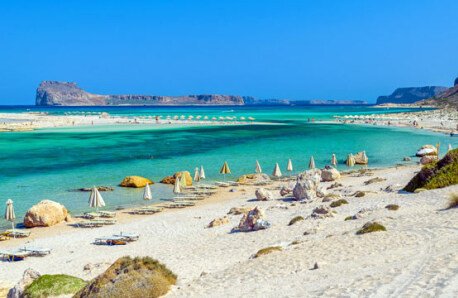 i_524323899_beaches-chania_555x360