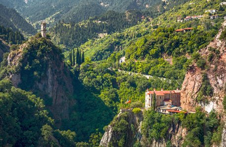 s_1496949053_monasteries-panagiaprousiotissa_555x360